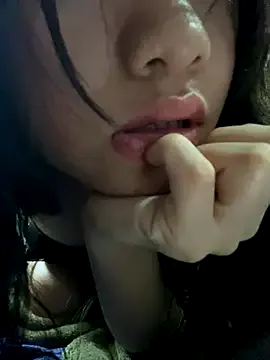 Bella_sexy98 — I am a poor girl. Please help me.