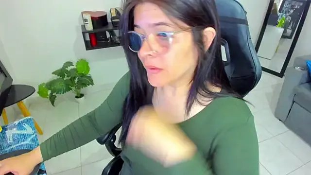 BellaFlaming — cum hot