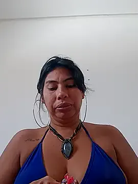BellaManauara69 — Tirar lingerie preta