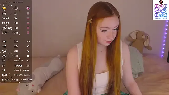 BellaQueenss — Blowjob + Ahegao with saliva