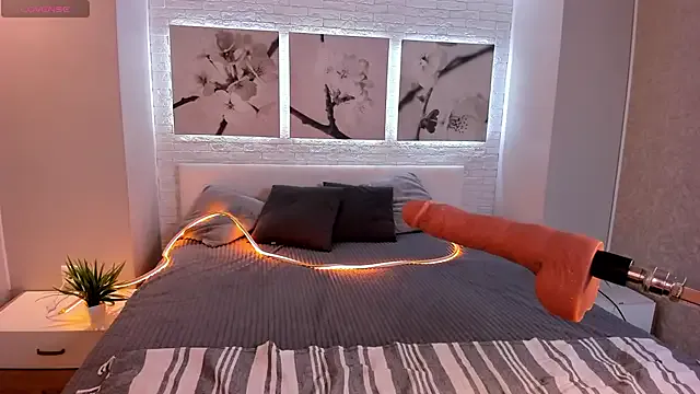 Betty_June — FLASH BOOBS