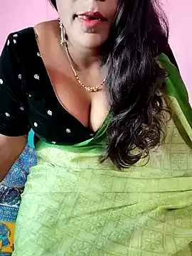 Bhoomi_kannada2 — Boobs show