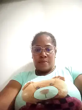Big_ass_submissive — 5 Minutes with the vibrator 