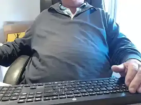 bigbadjon69 — oil tits