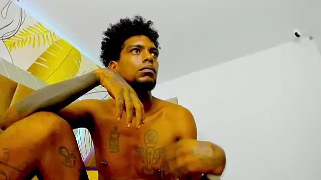 bigblackhotx1 — keep masturbating