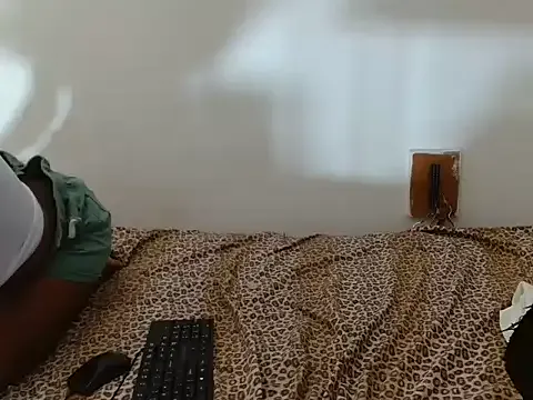 bigboobsHUNNY — play with big  boobs daddy
