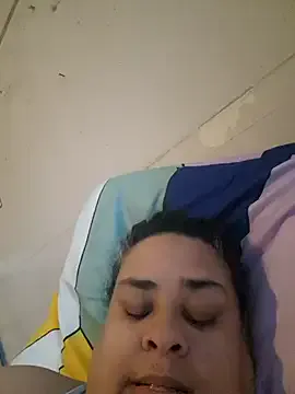BigBusty_VoluptuousMilfX — Hoilday