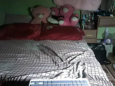 BigClit_Ayana — open pusssy dogggy and naked