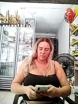 bighottits — Freechat on StripChat
