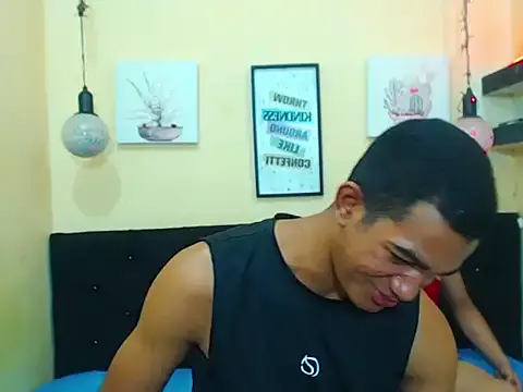 Black_hugecock — 1 cumm