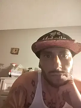 Blessdsoulja44 — Horny  get cock in hard