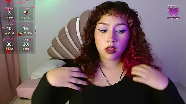 StripChat BlueeVelvet is Freechat BlueeVelvet — RUB PUSSY + ZOOM