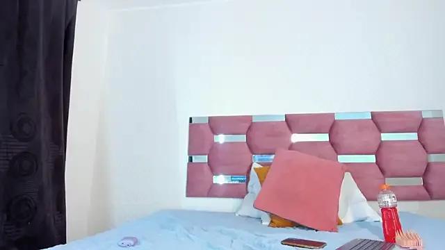 bonniie_blue — let me fuck u and get milk party