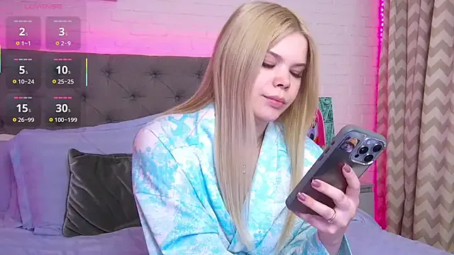 Born_to_Blow — naked ass