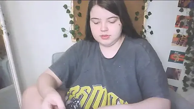 brattyprincessemma — take off top