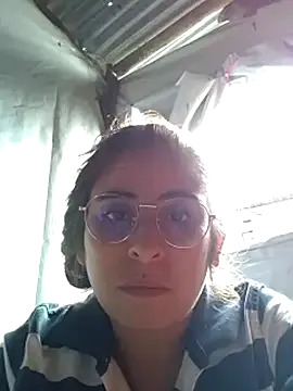 Brenda123- — Dedos en mi coo