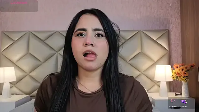 Brenda_Garcia — spanks ass x10