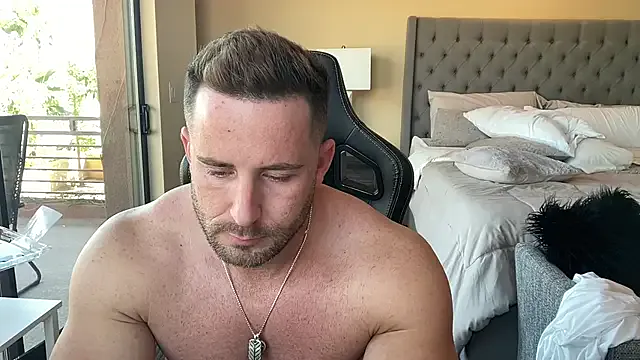 brettmycles28 — Freechat on StripChat