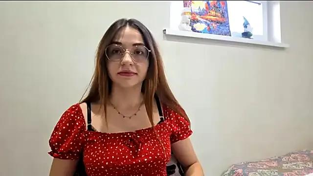 StripChat Brevelli_Hope is Private Brevelli_Hope — Stand up and twist