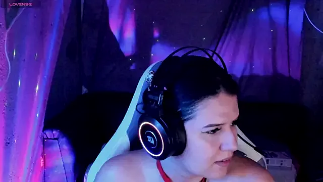 brii69 — riding dildo