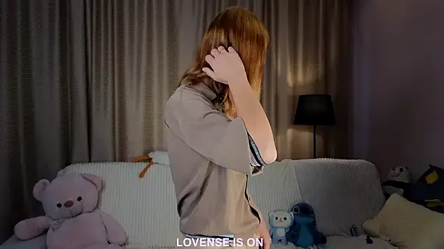 BritniBers — LICK AND SUCK FINGERS 