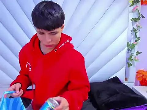 StripChat Bruno_Cruzz is Private Bruno_Cruzz — fingers in ass