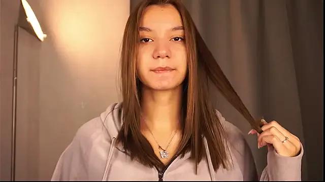 BrynnHolverson — Private on StripChat