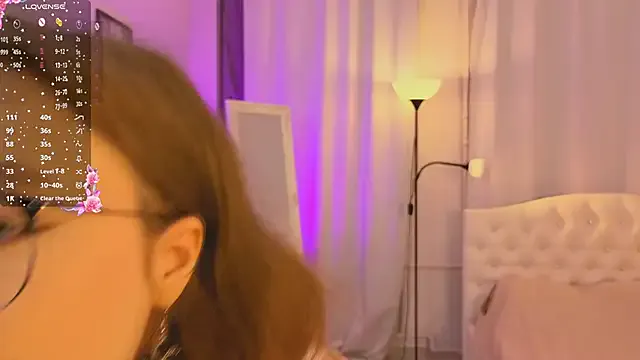 Bubblegum_Babe_ — Suck sweet fingers