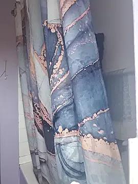 BubblesLovexox — Nipple play and show