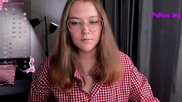bunny_bubble — suck fingers