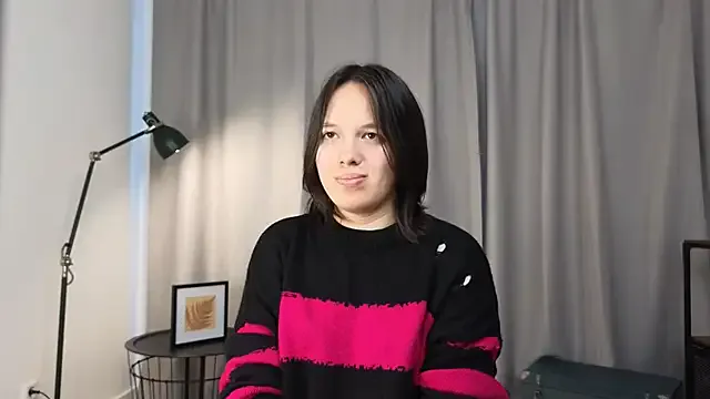 CamelliaDuford — show boobs for a minute