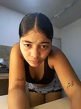 Camila-18w — Naked