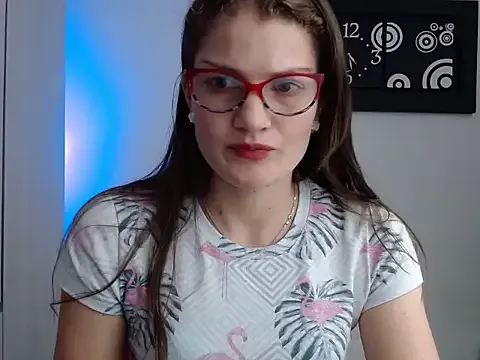 Camila-ventura — Remove panties