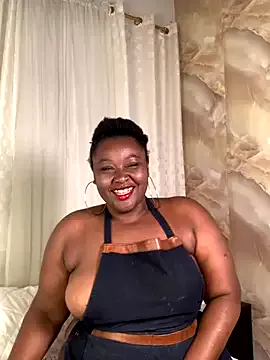 Candy_Brown69 — show tits
