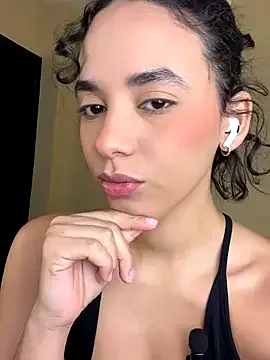 Capricho_01 — Make me more wet