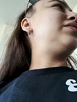 CarlaGavin — Make Me Wet :P