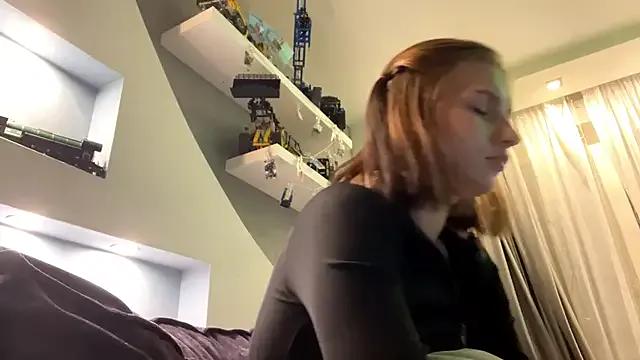 StripChat CarmaDiza is Freechat CarmaDiza — Slap on the ass 3 times with sounds