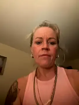 Carmen36XX — Freechat on StripChat