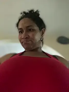 Carola-Ross — Flassh titis.  