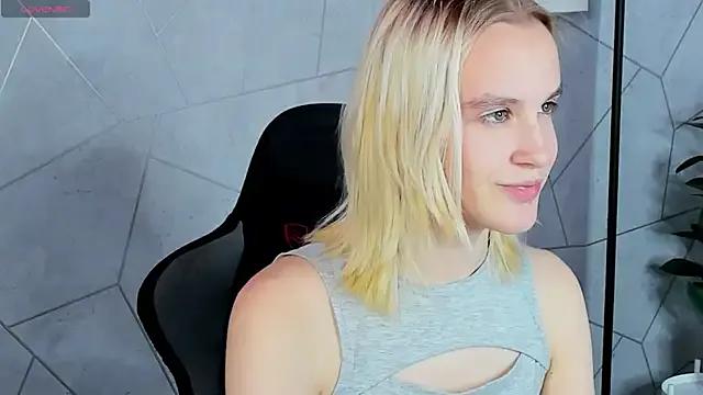 Carolin_Miller — show ass