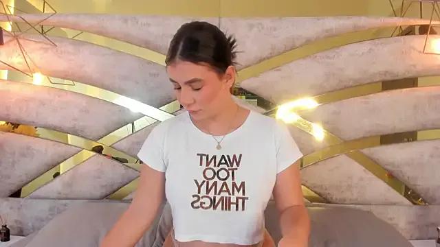 caroo_giraldo_ — MAKE ME MOAN