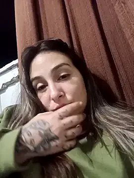 casalspfoz — Mostrar os peito