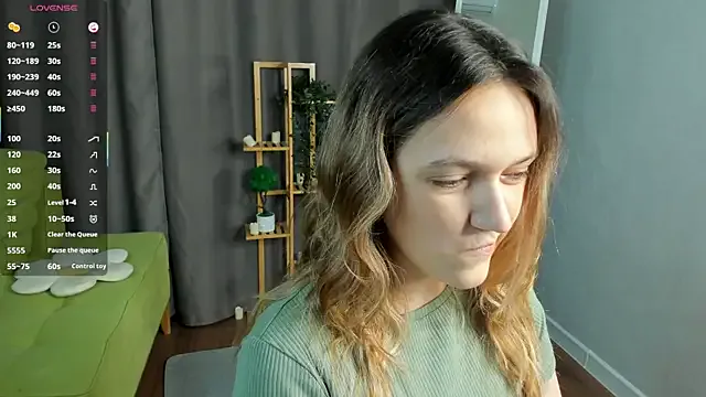 CaseyAitcheson — Massage my tits close up (no handbra)
