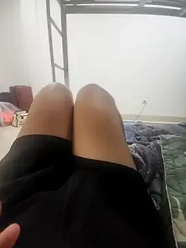 CAT_CHILL — Cum and squirt