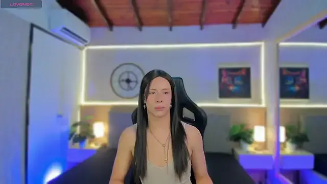 Catajohnss — finger my ass