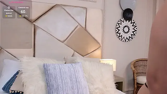 Catalina-Malave — Bring your Tits & Bouncing 