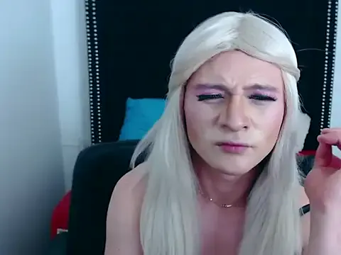 Catalinasalgado — SHOW  CUM