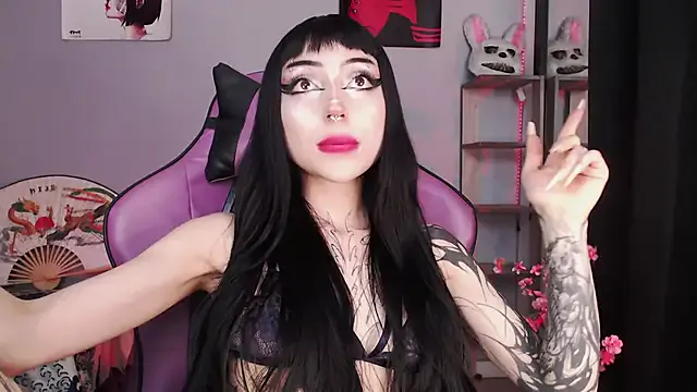 catipetite — striptease