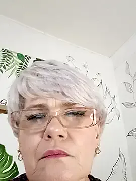 Catty_Lady —  