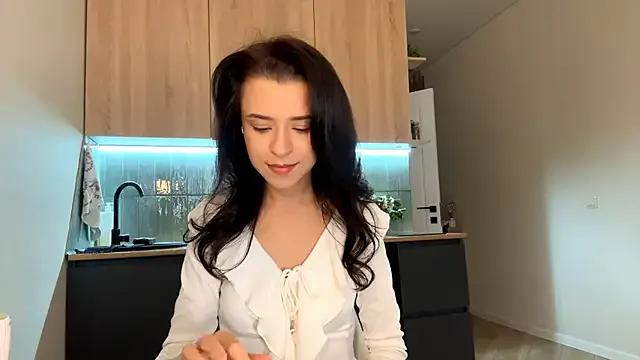 StripChat CeredAlum is Freechat CeredAlum — Smile and kiss